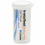 Un contenant en plastique blanc portant l’étiquette Insta-Test ANALYTIC High Range Peracetic Acid Test Strips-3000HR, 50 Test Strips, LaMotte, est placé sur un fond clair uni.