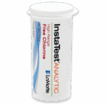 Un contenant cylindrique blanc marqué Insta-Test Test Analytic High Range Free Chlorine Test Strip - 3031 par LaMotte, contenant 50 bandelettes de test pour le chlore. Le couvercle est blanc et l’étiquette comporte un texte bleu et orange.