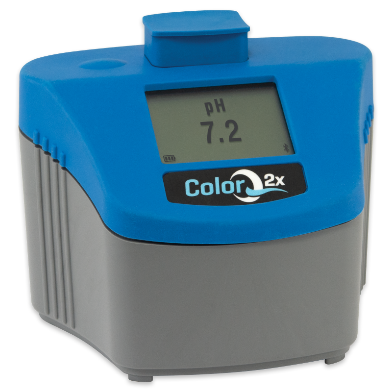 A blue and gray electronic device, labeled “ColorQ 2x” beneath the display, shows a pH reading of 7.2. This is part of the ColorQ 2x PRO 7-PLUS Kit - 2094.